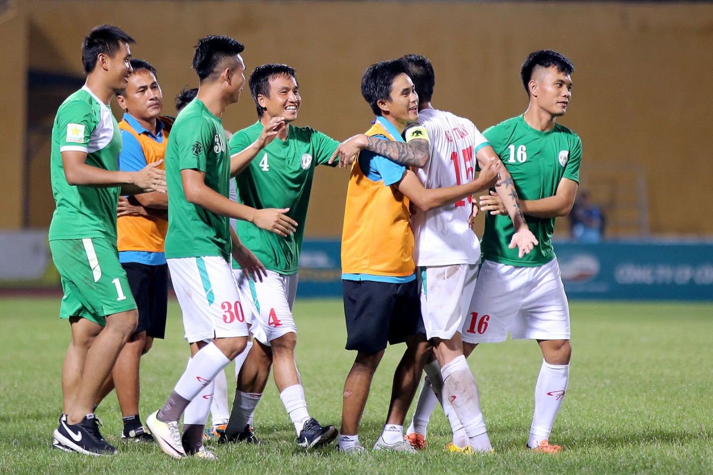 Chiến thắng 2-1 giữa tuyển TP. Hồ Chí Minh trước Khánh Hòa