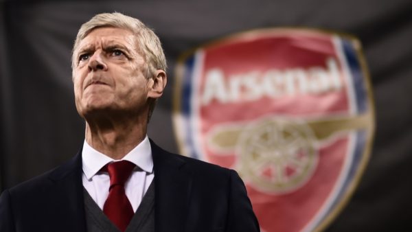 Arsene Wenger chính thức chia tay Arsenal đầy xúc động