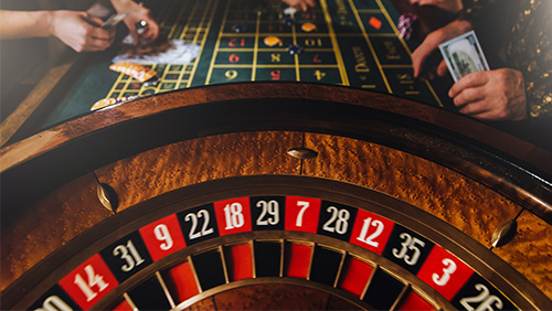 Có nên chơi casino trực tuyến trên mạng không?
