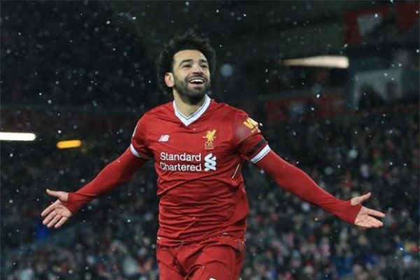 Huyền thoại Liverpool khuyên không nên đổi Salah lấy Dybala