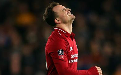 HLV Klopp tuyên bố sẽ không bán cầu thủ Xherdan Shaqiri