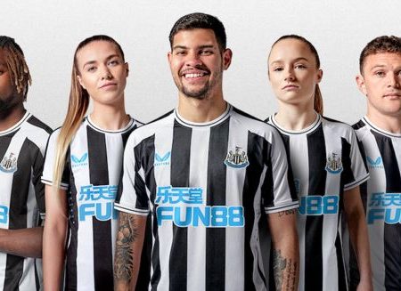 Fun88 gia hạn hợp đồng tài trợ áo đấu với Newcastle United mùa giải 2022/23